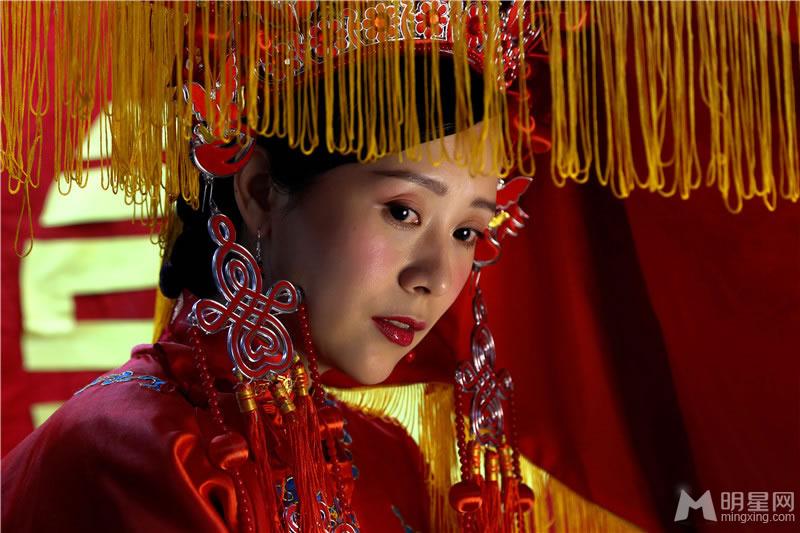 电视剧二炮手海清红装出嫁剧照_图-4