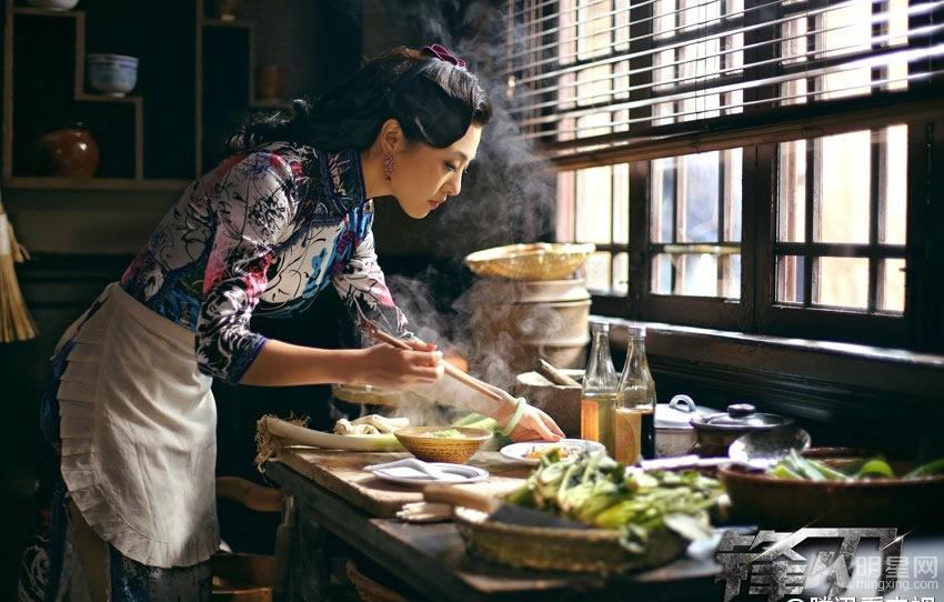 锋刃最新剧照黄渤勾搭舞女_图-6