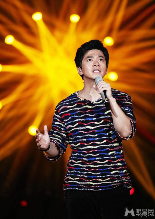 《我是歌手3》踢馆歌手李健彩排私照曝光_图-1