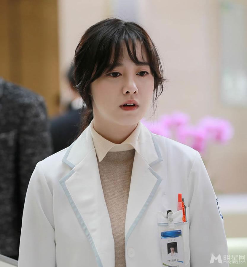 韩剧《Blood》杉菜具惠善最新剧照_图-6