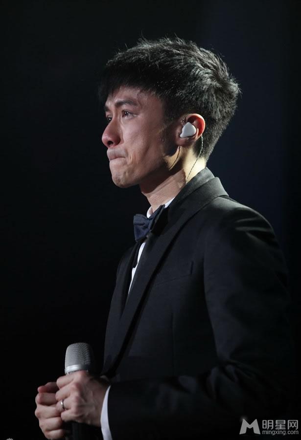《我是歌手3》郑淳元首秀夺冠李健轻吟入人心_图-8