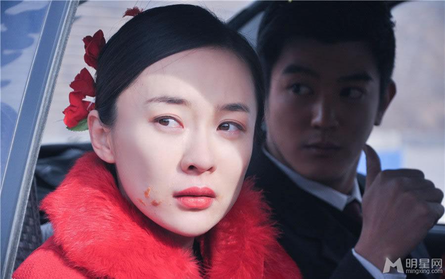 《草帽警察》霍思燕大婚剧照虐心乡村爱情_图-18