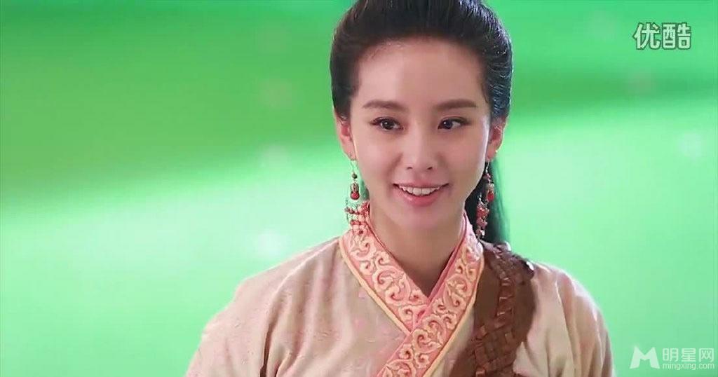 《轩辕剑之天之痕》刘诗诗片场精彩花絮照_图-1