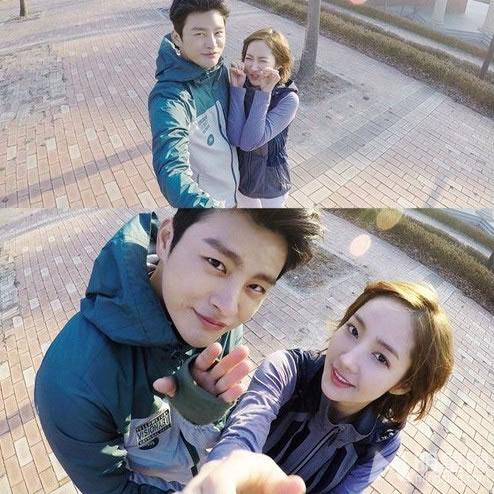 李敏镐前女友朴敏英出演中国版《绯闻女孩》甜美图片回顾_图-4