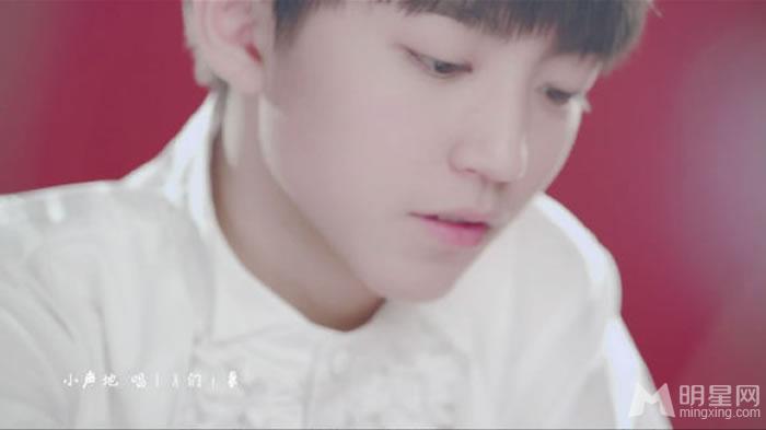 TFBOYS王俊凯《Young》个人图集_图-6