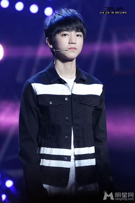 TFBOYS王俊凯《快乐大本营》现场_图-13