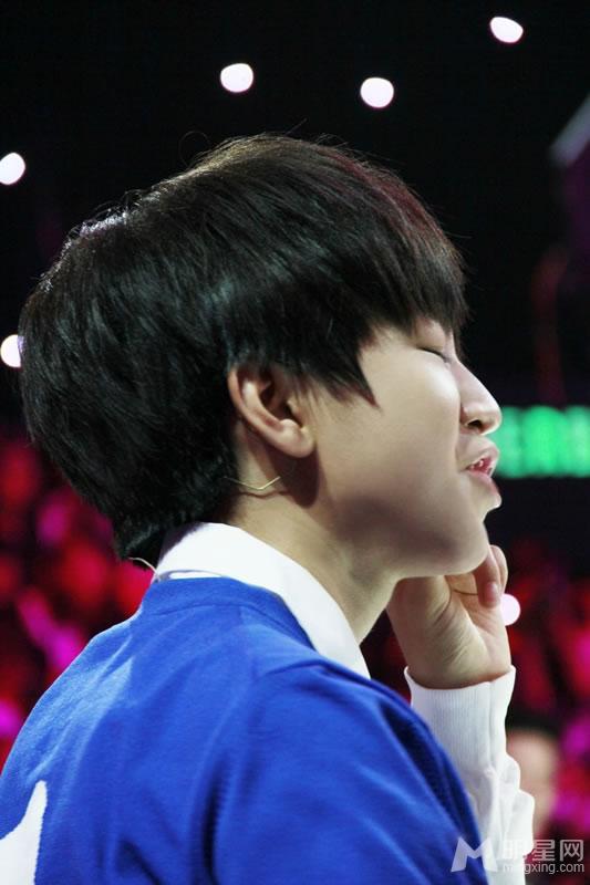 TFBOYS王俊凯《年代秀》现场_图-23