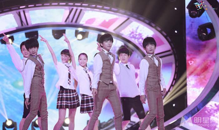 TFBOYS《年代秀》现场照片_图-10