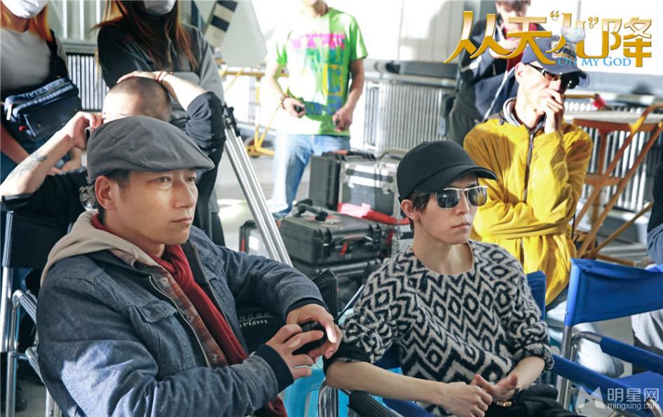 EXO张艺兴参演郭敬明电影《从天而降》杀青现场照_图-7