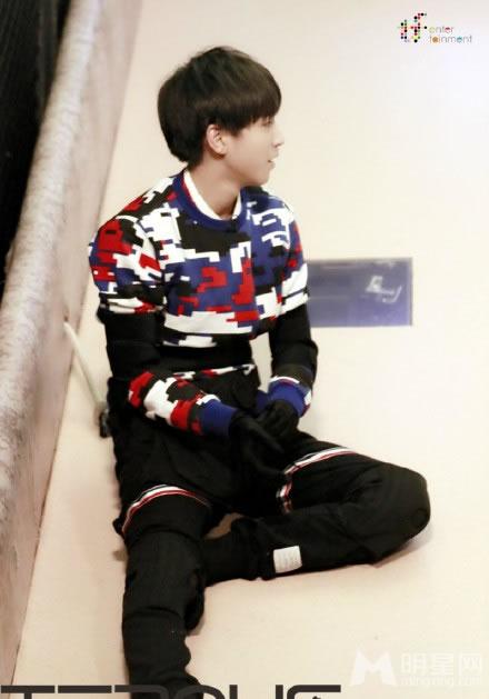 TFBOYS参加《疯狂的麦咭》各种困难关卡恐怖来袭_图-16