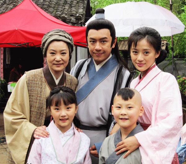 袁姗姗完美演绎《秦香莲》贤妻形象大受追捧_图-9