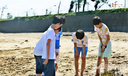 TFBOYS户外真人秀节目天真活泼惹人喜欢_图-18