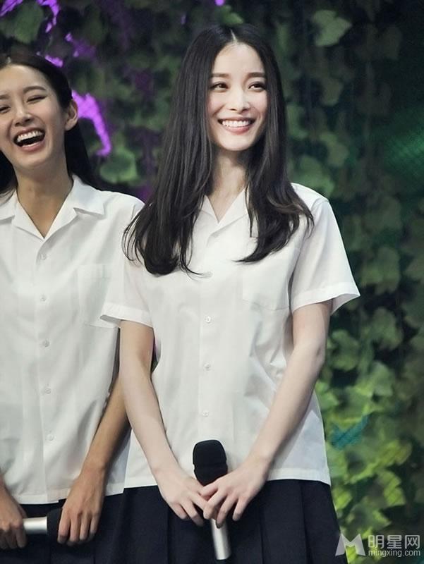 倪妮2014《快乐大本营》化身校园女神惊艳全场_图-5