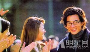 柯受良导演最后一部影片《生死速递》任贤齐坐怀不乱林心如为爱冒险_图-8