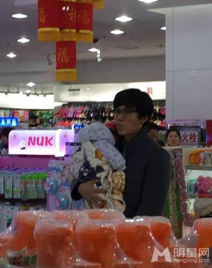 李晨携陈赫热拍《三个奶爸》田雷续演暖男_图-3