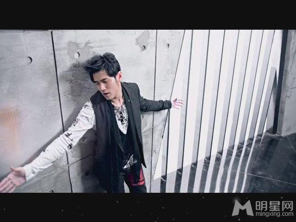 周杰伦《MINEMINE》MV写真琴上舞_图-10