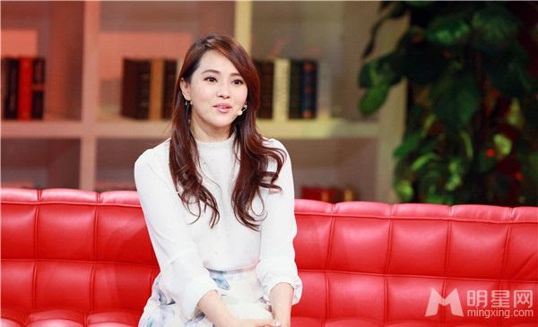 伊能静携新歌《对先生对小姐》做客郭德纲节目_图-3