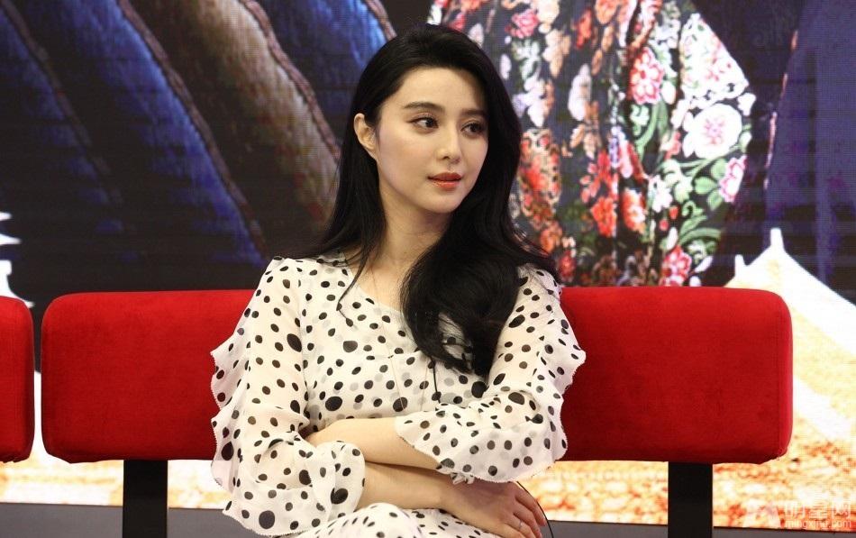 《杨贵妃》剧组做客直播间范冰冰解密马震_图-7
