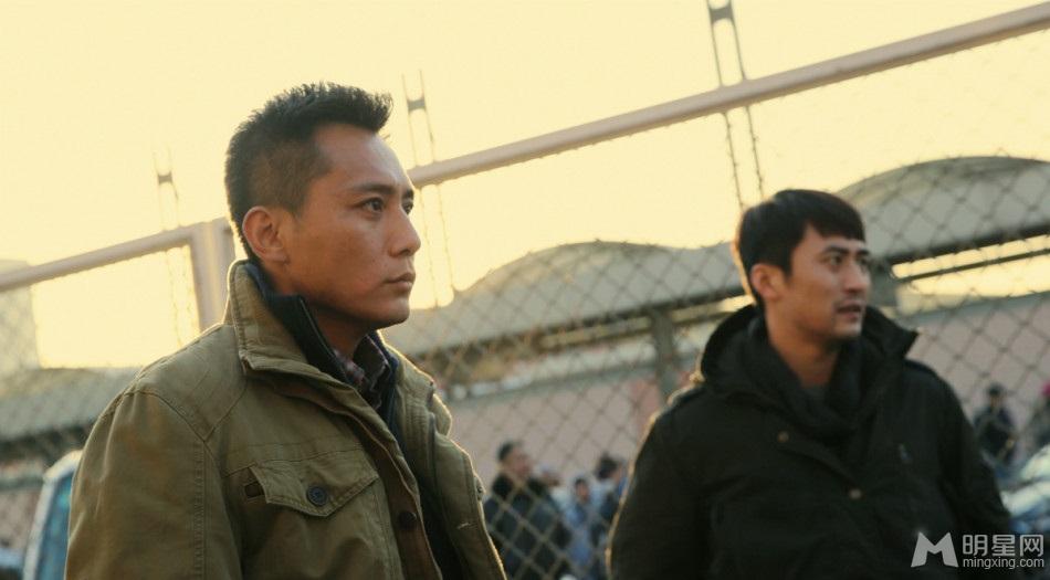 《解救吾先生》刘烨里变一线刑警帅出新高度_图-6