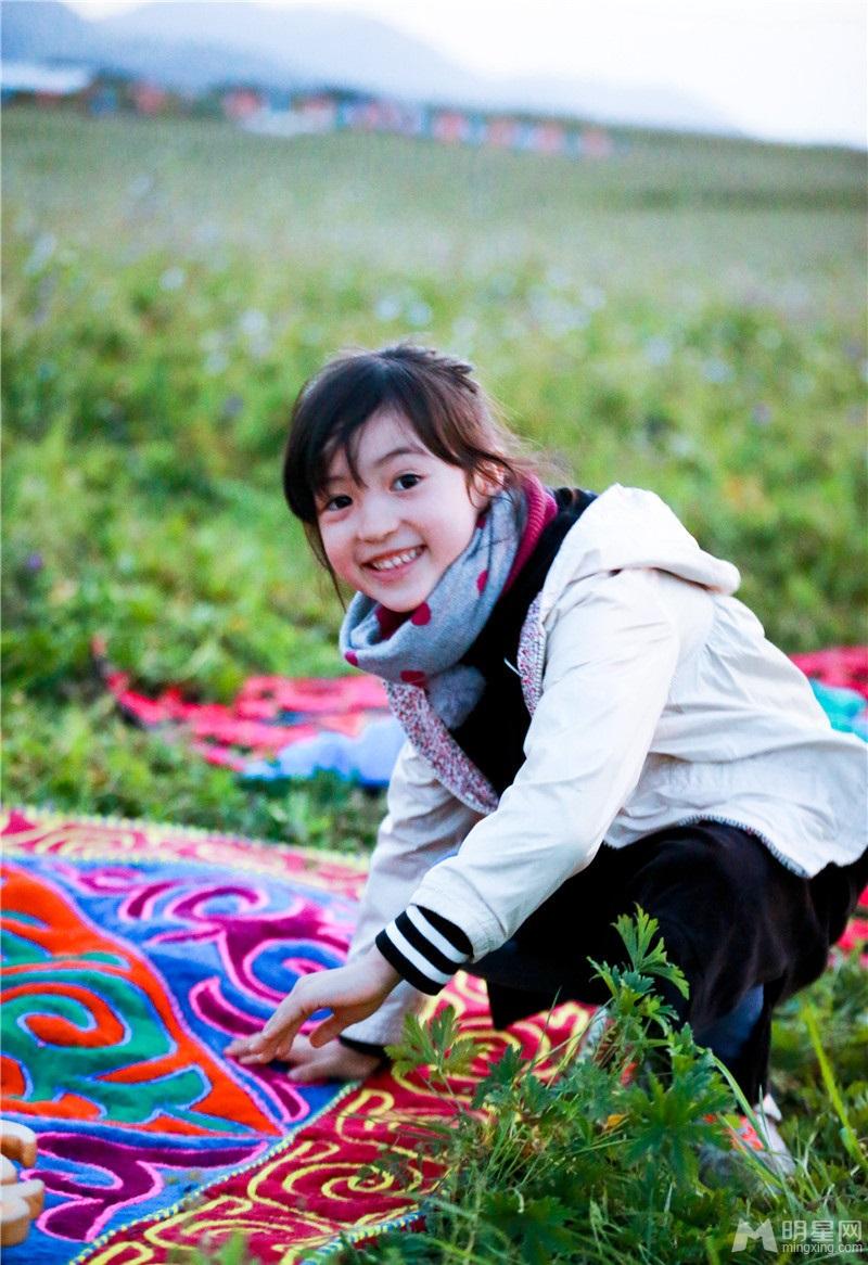 元气少女！《爸爸3》夏天草原写真美如画_图-12