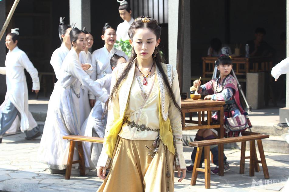 《仙剑五云之凡》古力娜扎装束可爱仙气足_图-2