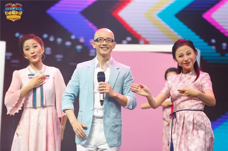 平安与“七仙女”上演穿越大戏_图-1
