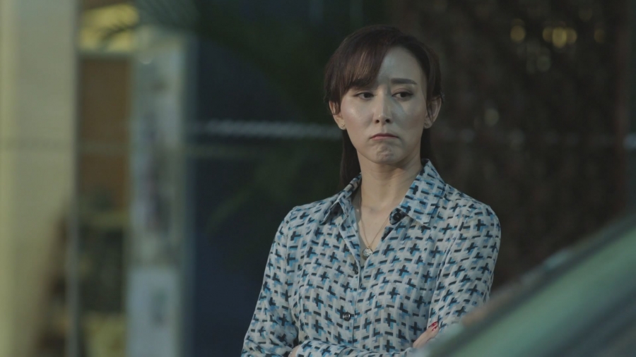 胡静《人民的名义》剧照饰演美女老板高小琴_图-5
