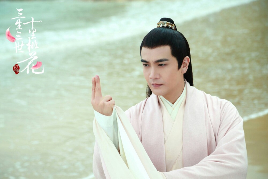 《三生三世十里桃花》张智尧剧照饰演折颜_图-15