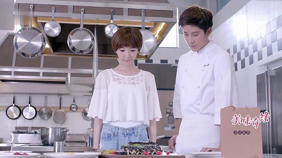《美味奇缘》毛晓彤剧照饰演宋佳茗_图-5