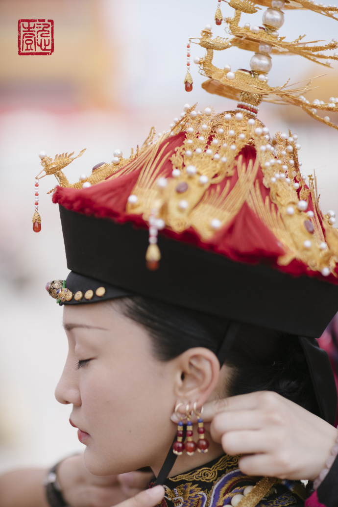 《如懿传》最新剧照周迅被册立为皇后_图-1