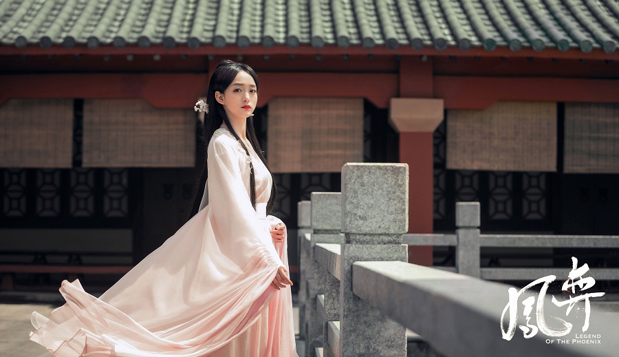 何泓姗《凤弈》剧照饰演叶凝芝_图-3