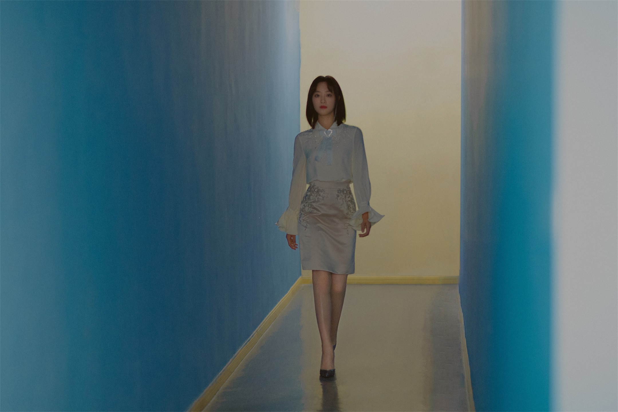 蓝盈莹《令人心动的offer》送职场tips浪漫系穿搭彰显女性优雅魅力_图-2