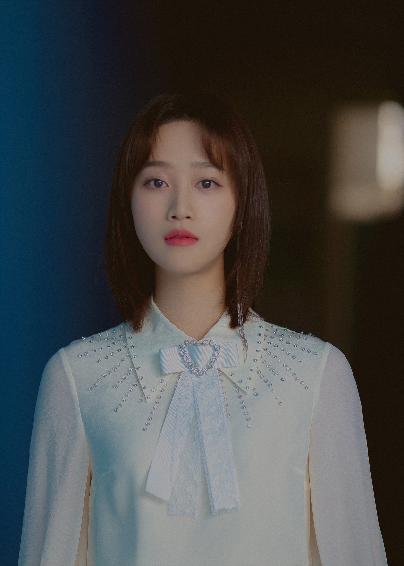蓝盈莹《令人心动的offer》送职场tips浪漫系穿搭彰显女性优雅魅力_图-5