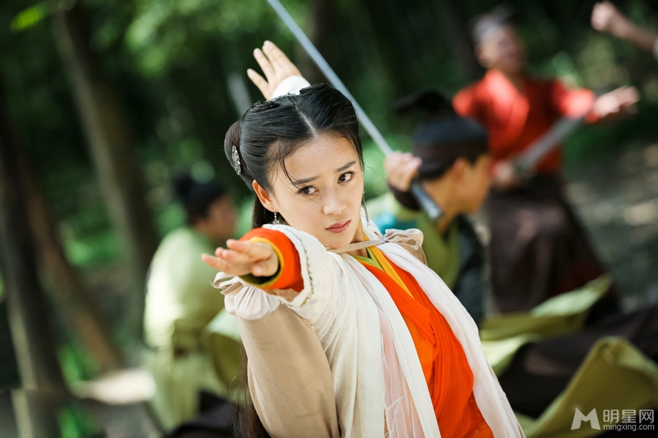 袁姗姗笑傲江湖饰演魔教圣女任盈盈_图-5