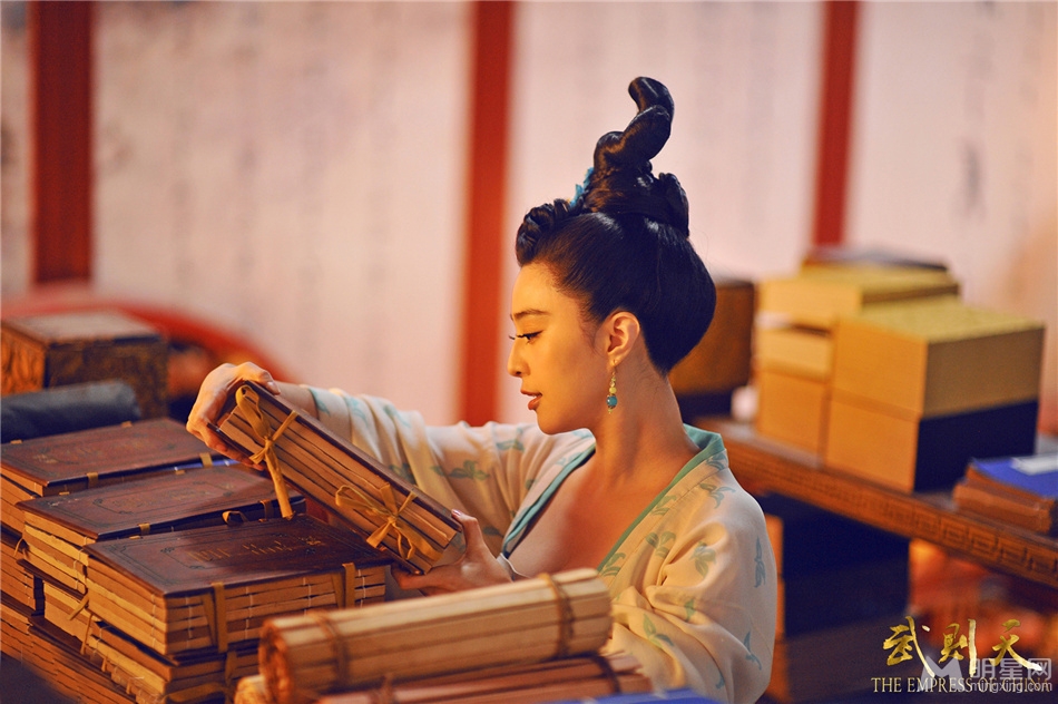范冰冰武则天全新剧照武媚娘优雅华美_图-6
