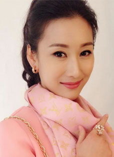 重生丽人曝江子希定妆照化身时尚都市女郎