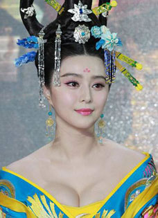 范冰冰版武则天霸气不够美来凑