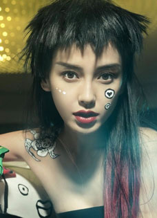 Angelababy洗剪吹杀马特造型拍广告婚前最后...