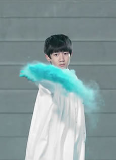 TFBOYS王源《Young》个人图集