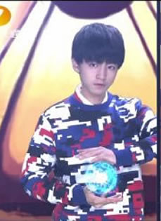 TFBOYS参加《疯狂的麦咭》轻装上阵整装待发