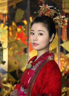 《倾世皇妃》林心如服装奢华费用多达数十万...