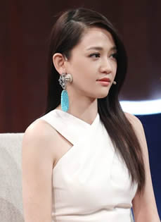 陈乔恩上《非常静距离》被封向日葵女神