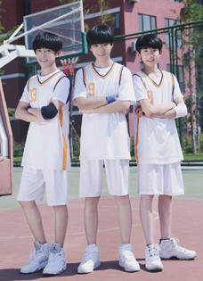 TFBOYS《剩下的盛夏》MV剧照曝光