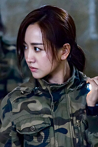 杨蓉《美人为馅》迷彩服造型酷帅